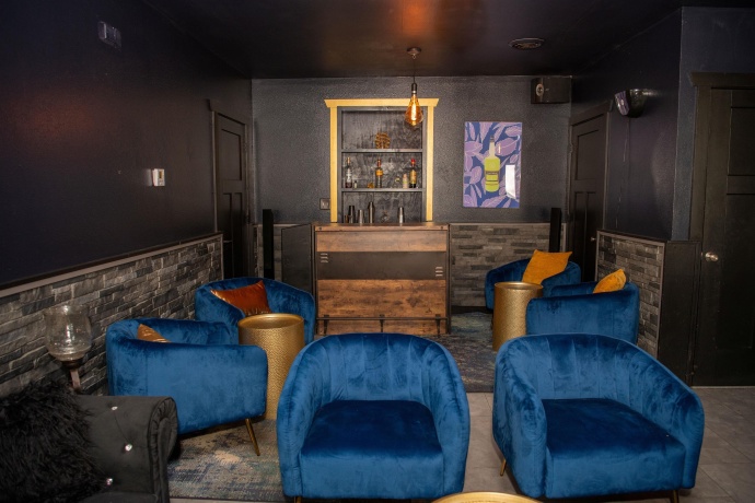 101 Devore, PEARL CITY, Illinois 61062, ,Business/retail,For Sale,Devore,202503255