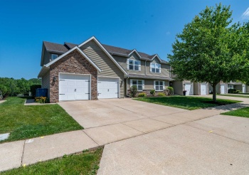 1715 River, DIXON, Illinois 61021, 4 Bedrooms Bedrooms, ,3 BathroomsBathrooms,Condominium,For Sale,River,202503369