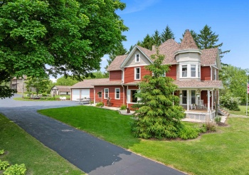 12002 Patterson, DURAND, Illinois 61024, 5 Bedrooms Bedrooms, ,3 BathroomsBathrooms,House,For Sale,Patterson,202502994
