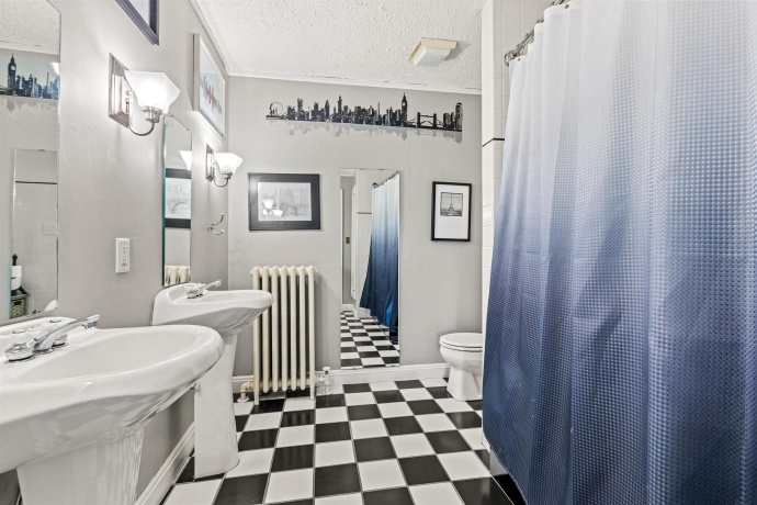 2412 Harlem, ROCKFORD, Illinois 61103, 5 Bedrooms Bedrooms, ,3 BathroomsBathrooms,House,For Sale,Harlem,202503401