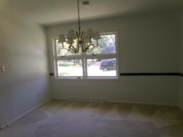 1435 Bolkinwood Drive, FREEPORT, Illinois 61032, 5 Bedrooms Bedrooms, ,3 BathroomsBathrooms,House,For Sale,Bolkinwood Drive,202503426