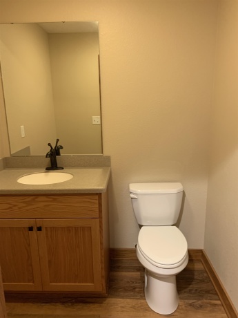 306 Main, LENA, Illinois 61048, ,Rental,For Sale,Main,202503438