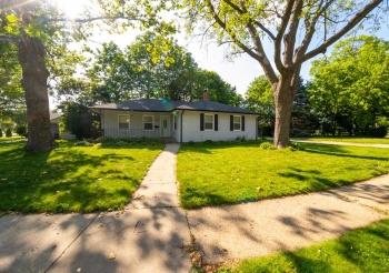 1210 Parkwood, ROCKFORD, Illinois 61107, 3 Bedrooms Bedrooms, ,2 BathroomsBathrooms,House,For Sale,Parkwood,202503485