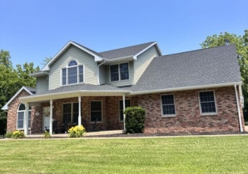 71 Ford, EAST DUBUQUE, Illinois 61025, 5 Bedrooms Bedrooms, ,3 BathroomsBathrooms,House,For Sale,Ford,202503533