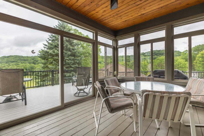 5 Gleneagle, GALENA, Illinois 61036, 4 Bedrooms Bedrooms, ,4 BathroomsBathrooms,House,For Sale,Gleneagle,202503542