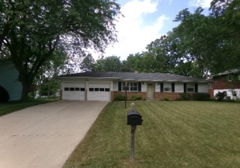 2108 Middlebury Road, FREEPORT, Illinois 61046, 3 Bedrooms Bedrooms, ,2 BathroomsBathrooms,House,For Sale,Middlebury Road,202503561