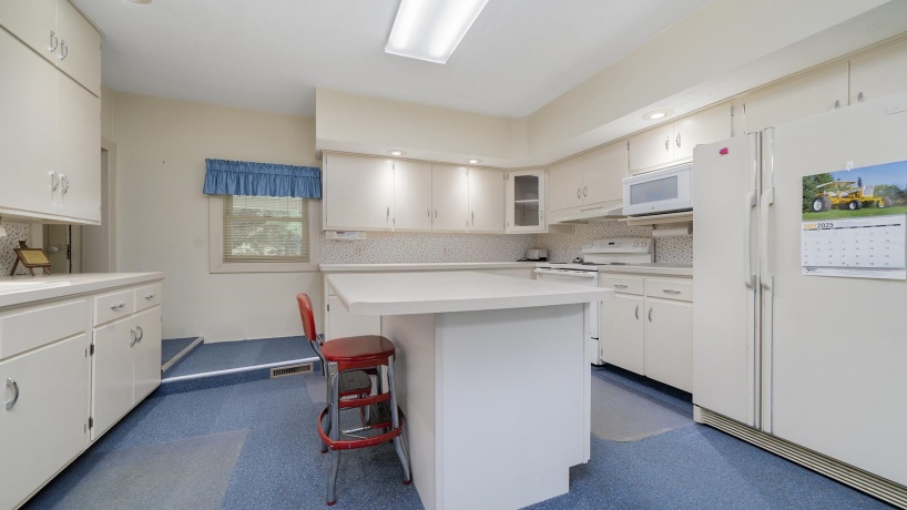 3910 IL RT 64(30 acres MOL), MOUNT MORRIS, Illinois 61054, 4 Bedrooms Bedrooms, ,1 BathroomBathrooms,House,For Sale,IL RT 64(30 acres MOL),202503570