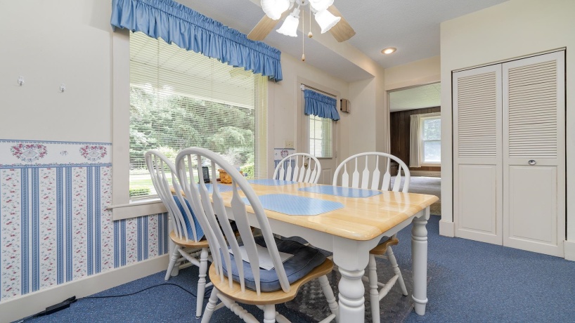 3910 IL RT 64(30 acres MOL), MOUNT MORRIS, Illinois 61054, 4 Bedrooms Bedrooms, ,1 BathroomBathrooms,House,For Sale,IL RT 64(30 acres MOL),202503570