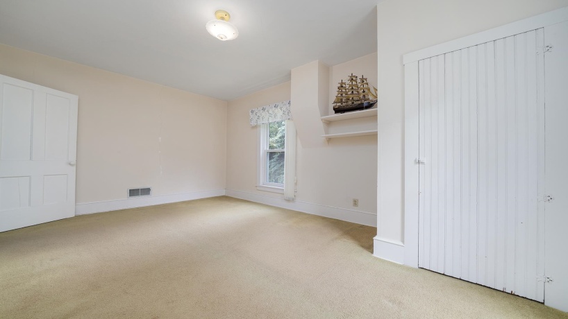 3910 IL RT 64(30 acres MOL), MOUNT MORRIS, Illinois 61054, 4 Bedrooms Bedrooms, ,1 BathroomBathrooms,House,For Sale,IL RT 64(30 acres MOL),202503570