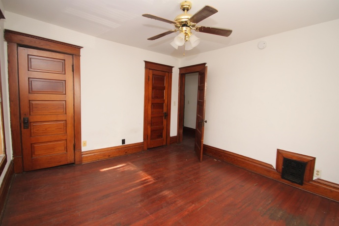 1033 Spafford, ROCKFORD, Illinois 61107, 3 Bedrooms Bedrooms, ,1 BathroomBathrooms,House,For Sale,Spafford,202500999