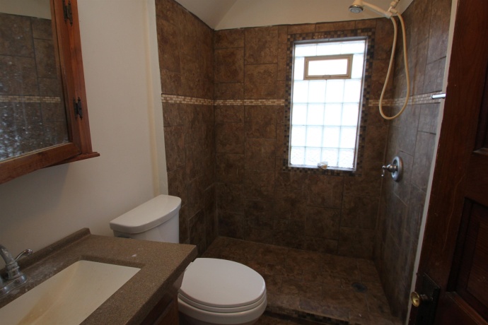 1033 Spafford, ROCKFORD, Illinois 61107, 3 Bedrooms Bedrooms, ,1 BathroomBathrooms,House,For Sale,Spafford,202500999