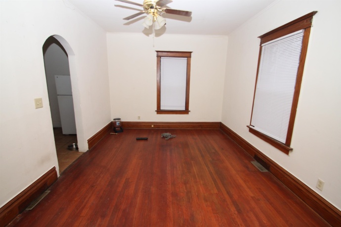 1033 Spafford, ROCKFORD, Illinois 61107, 3 Bedrooms Bedrooms, ,1 BathroomBathrooms,House,For Sale,Spafford,202500999