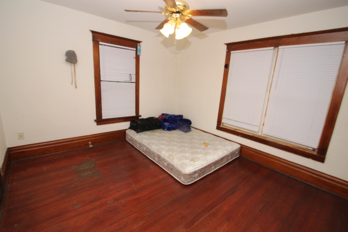 1033 Spafford, ROCKFORD, Illinois 61107, 3 Bedrooms Bedrooms, ,1 BathroomBathrooms,House,For Sale,Spafford,202500999