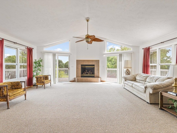 1106 Drexel, LAKE SUMMERSET, Illinois 61019, 4 Bedrooms Bedrooms, ,2 BathroomsBathrooms,House,For Sale,Drexel,202503594