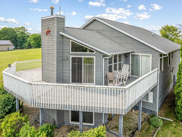 1106 Drexel, LAKE SUMMERSET, Illinois 61019, 4 Bedrooms Bedrooms, ,2 BathroomsBathrooms,House,For Sale,Drexel,202503594