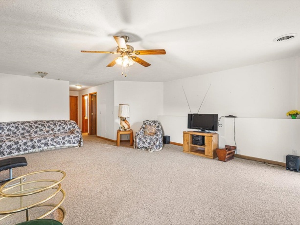 1106 Drexel, LAKE SUMMERSET, Illinois 61019, 4 Bedrooms Bedrooms, ,2 BathroomsBathrooms,House,For Sale,Drexel,202503594