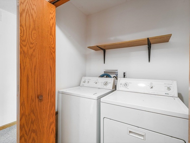 1106 Drexel, LAKE SUMMERSET, Illinois 61019, 4 Bedrooms Bedrooms, ,2 BathroomsBathrooms,House,For Sale,Drexel,202503594