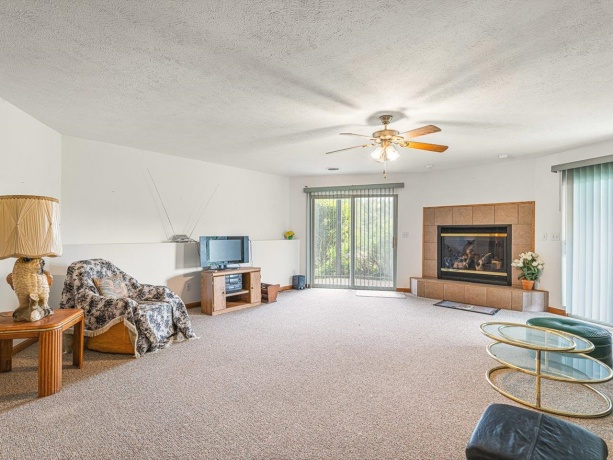 1106 Drexel, LAKE SUMMERSET, Illinois 61019, 4 Bedrooms Bedrooms, ,2 BathroomsBathrooms,House,For Sale,Drexel,202503594