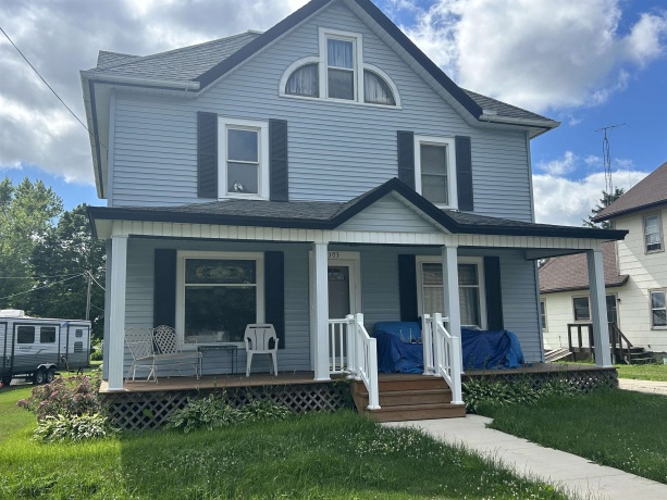 303 Freedom, LENA, Illinois 61048, 3 Bedrooms Bedrooms, ,2 BathroomsBathrooms,House,For Sale,Freedom,202503615