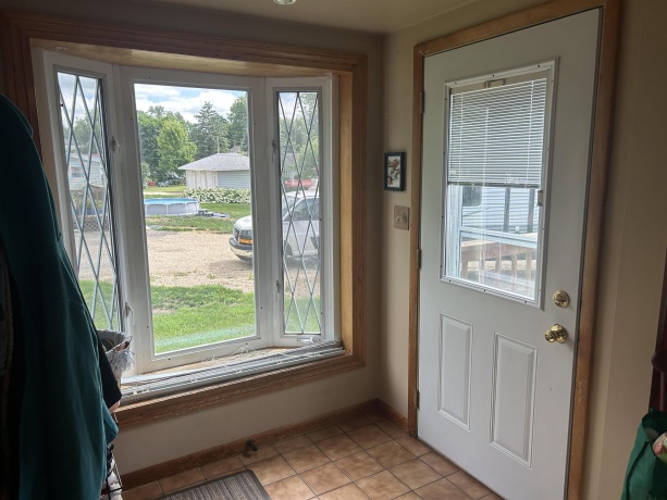 303 Freedom, LENA, Illinois 61048, 3 Bedrooms Bedrooms, ,2 BathroomsBathrooms,House,For Sale,Freedom,202503615