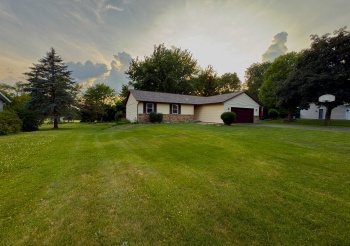 5827 Moosehorn, ROCKFORD, Illinois 61109, 3 Bedrooms Bedrooms, ,2 BathroomsBathrooms,House,For Sale,Moosehorn,202503616