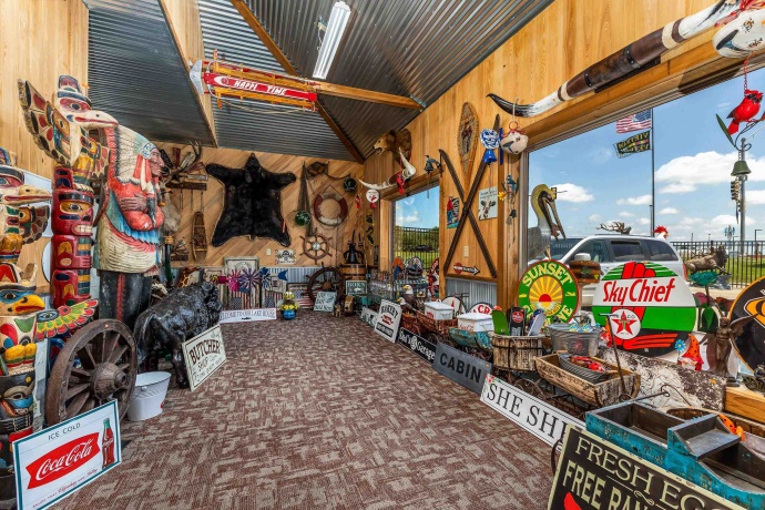 11110 US Rte 20 West, GALENA, Illinois 61036, ,Commercial,For Sale,US Rte 20 West,202403449