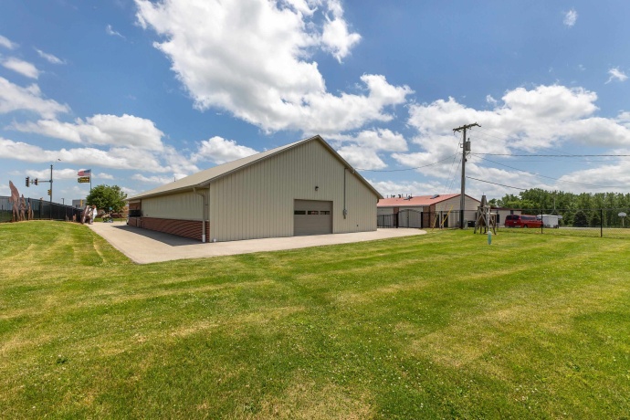 11110 US Rte 20 West, GALENA, Illinois 61036, ,Commercial,For Sale,US Rte 20 West,202403449