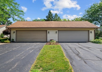 5715 Elaine, ROCKFORD, Illinois 61108, 2 Bedrooms Bedrooms, ,2 BathroomsBathrooms,Condominium,For Sale,Elaine,202503627