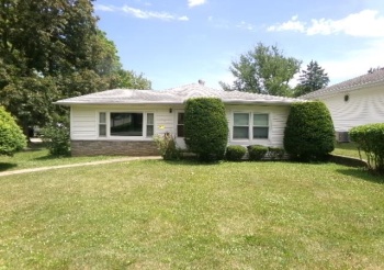 905 McKinley, FREEPORT, Illinois 61032, 3 Bedrooms Bedrooms, ,1 BathroomBathrooms,House,For Sale,McKinley,202503672