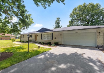 7531 Larwinn, ROCKFORD, Illinois 61107, 3 Bedrooms Bedrooms, ,2 BathroomsBathrooms,House,For Sale,Larwinn,202503752