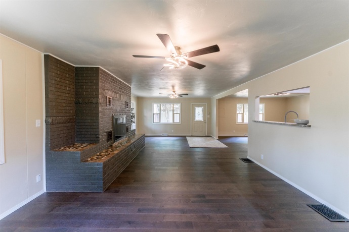 1162 Bradley, OREGON, Illinois 61061, 4 Bedrooms Bedrooms, ,3 BathroomsBathrooms,House,For Sale,Bradley,202503758