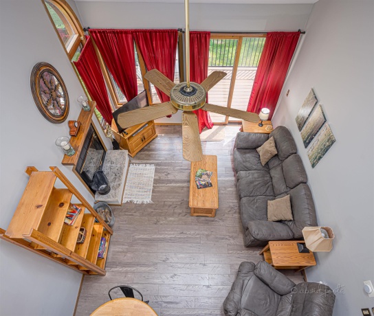 33 Creekwood, GALENA, Illinois 61036, 2 Bedrooms Bedrooms, ,2 BathroomsBathrooms,Condominium,For Sale,Creekwood,202403374