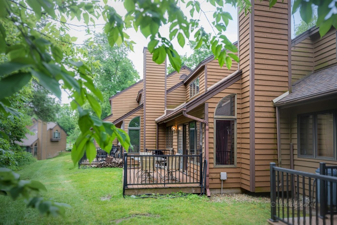 33 Creekwood, GALENA, Illinois 61036, 2 Bedrooms Bedrooms, ,2 BathroomsBathrooms,Condominium,For Sale,Creekwood,202403374