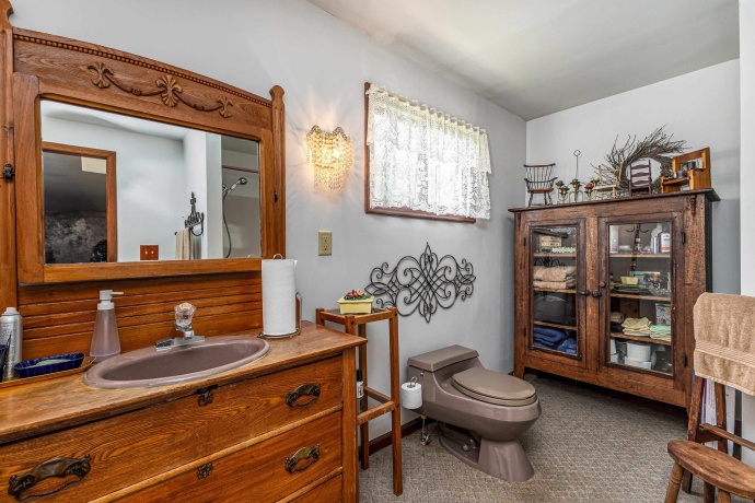 103 Fourth, GALENA, Illinois 61036, 4 Bedrooms Bedrooms, ,2 BathroomsBathrooms,House,For Sale,Fourth,202503864