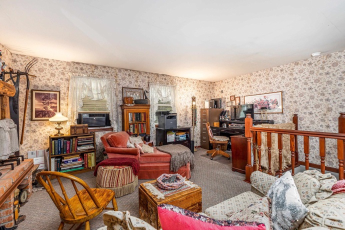 103 Fourth, GALENA, Illinois 61036, 4 Bedrooms Bedrooms, ,2 BathroomsBathrooms,House,For Sale,Fourth,202503864