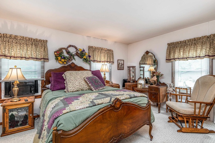 103 Fourth, GALENA, Illinois 61036, 4 Bedrooms Bedrooms, ,2 BathroomsBathrooms,House,For Sale,Fourth,202503864