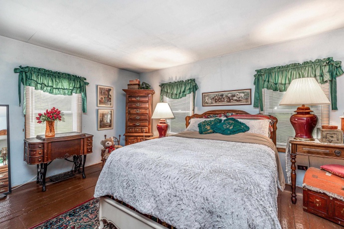 103 Fourth, GALENA, Illinois 61036, 4 Bedrooms Bedrooms, ,2 BathroomsBathrooms,House,For Sale,Fourth,202503864