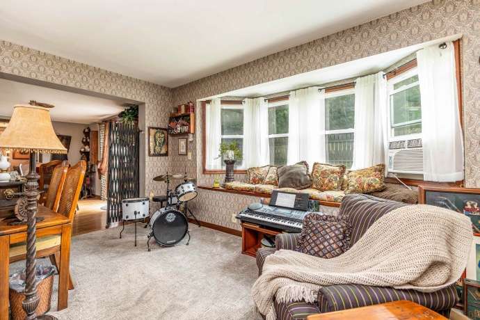 103 Fourth, GALENA, Illinois 61036, 4 Bedrooms Bedrooms, ,2 BathroomsBathrooms,House,For Sale,Fourth,202503864