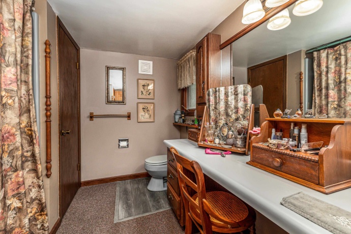 103 Fourth, GALENA, Illinois 61036, 4 Bedrooms Bedrooms, ,2 BathroomsBathrooms,House,For Sale,Fourth,202503864