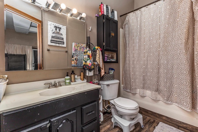 103 Fourth, GALENA, Illinois 61036, 4 Bedrooms Bedrooms, ,2 BathroomsBathrooms,House,For Sale,Fourth,202503864