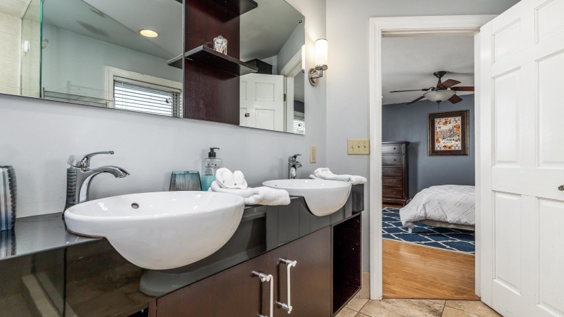 10911 Golf View, GALENA, Illinois 61036, 3 Bedrooms Bedrooms, ,3 BathroomsBathrooms,House,For Sale,Golf View,202503866