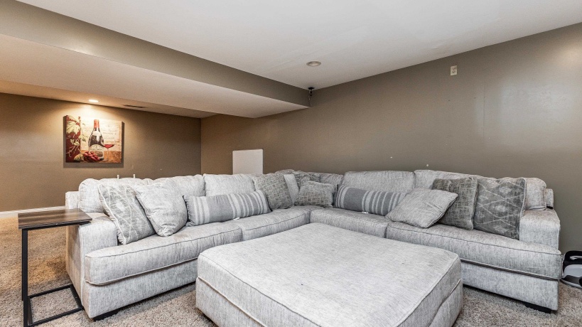 10911 Golf View, GALENA, Illinois 61036, 3 Bedrooms Bedrooms, ,3 BathroomsBathrooms,House,For Sale,Golf View,202503866