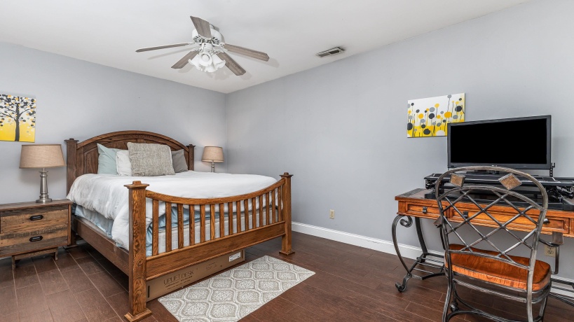 10911 Golf View, GALENA, Illinois 61036, 3 Bedrooms Bedrooms, ,3 BathroomsBathrooms,House,For Sale,Golf View,202503866