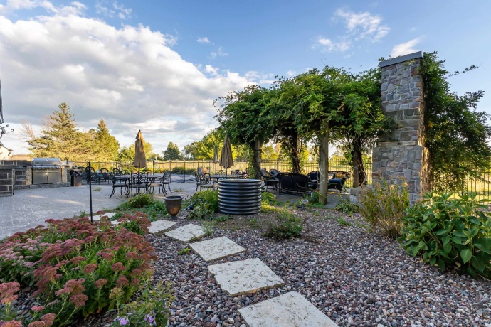 10911 Golf View, GALENA, Illinois 61036, 3 Bedrooms Bedrooms, ,3 BathroomsBathrooms,House,For Sale,Golf View,202503866