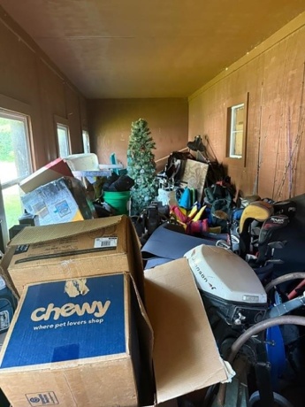 102 Main, BYRON, Illinois 61010, 1 Bedroom Bedrooms, ,1 BathroomBathrooms,House,For Sale,Main,202503933