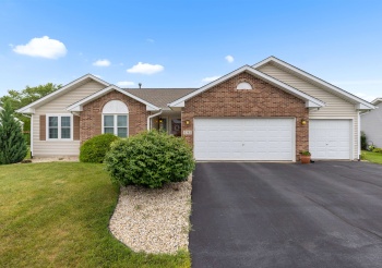 3792 FOXGLOVE, WINNEBAGO, Illinois 61088, 3 Bedrooms Bedrooms, ,2 BathroomsBathrooms,House,For Sale,FOXGLOVE,202503955