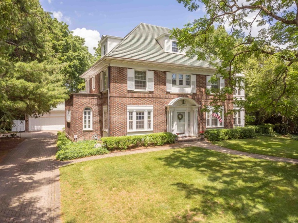 1286 Stephenson, FREEPORT, Illinois 61032, 4 Bedrooms Bedrooms, ,3 BathroomsBathrooms,House,For Sale,Stephenson,202503960