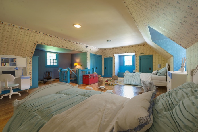 1286 Stephenson, FREEPORT, Illinois 61032, 4 Bedrooms Bedrooms, ,3 BathroomsBathrooms,House,For Sale,Stephenson,202503960