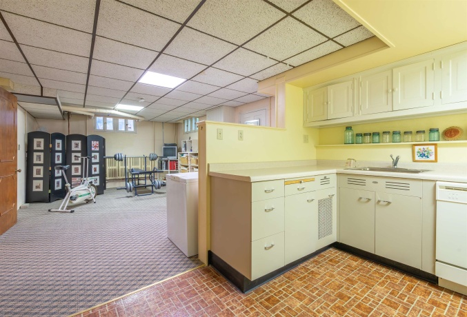 1286 Stephenson, FREEPORT, Illinois 61032, 4 Bedrooms Bedrooms, ,3 BathroomsBathrooms,House,For Sale,Stephenson,202503960