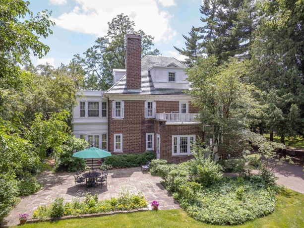 1286 Stephenson, FREEPORT, Illinois 61032, 4 Bedrooms Bedrooms, ,3 BathroomsBathrooms,House,For Sale,Stephenson,202503960